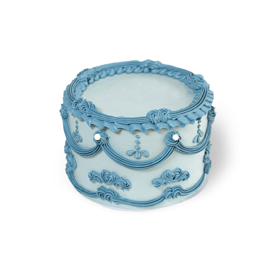 Versailles Garden Cake – A Taste of Royal Elegance