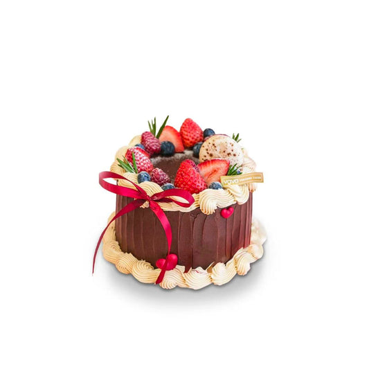 Chocolate Berry Chiffon Cake – Ribbon & Macaron Design