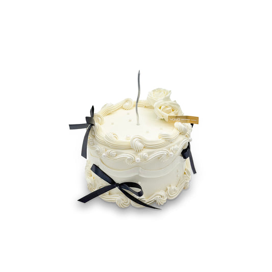 Black Bow Elegance Chiffon Cake – White Rose & Pearls