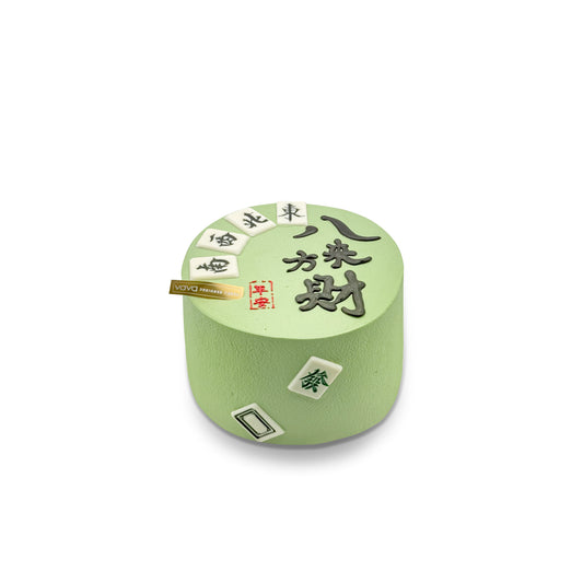 Mahjong Fortune Chiffon Cake – Playful luck & celebratory look