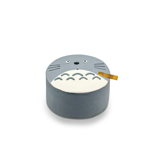 Totoro-Inspired Grey Chiffon Cake  – Cute Minimalist Design